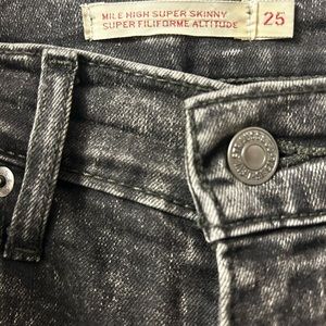 Levi mile high super skinny stonewash jeans